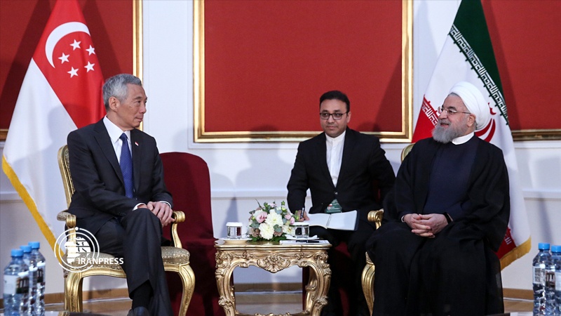 Iranpress: Iran, Singapore keen on developing bilateral ties