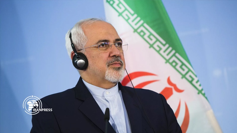 Iranpress: Iran categorically opposed to nuclear arms: Zarif 