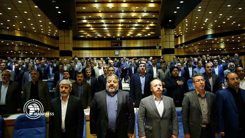 Iranpress: Seminar of Mayors & Passive Defence kicks off in Tehran