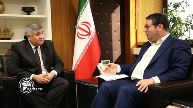 Iranpress: Iran-Uzbekistan economic ties expanding