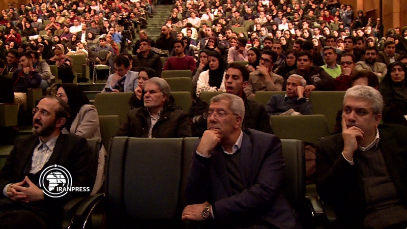 Iranpress: Fourth round of Ahmadi-Roshan Project held in Tehran