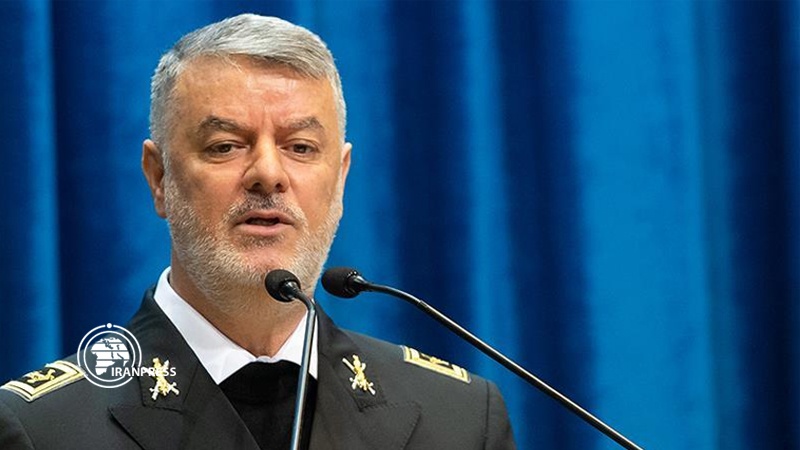 Iranpress: US military must leave this region: Iranian Navy Commander