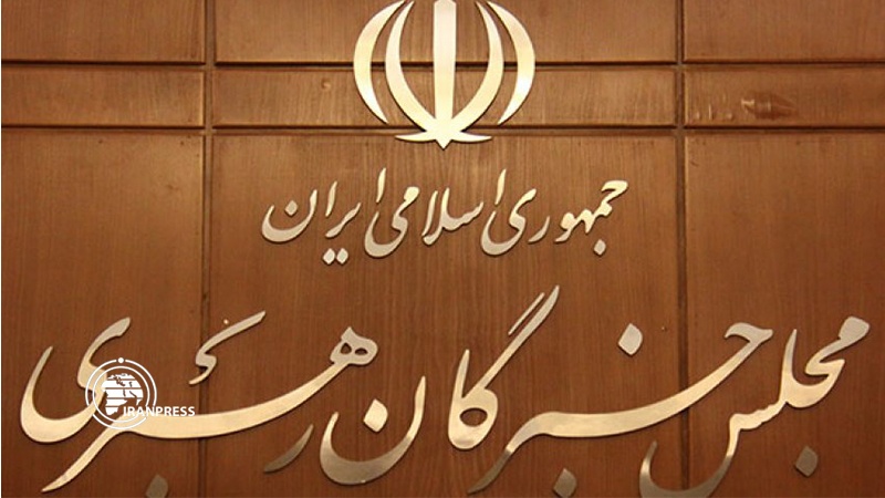Iranpress: Government and parliament must work together to keep prices in check 