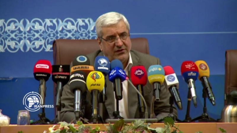 Iranpress: Seven thousand candidates to register for Iran