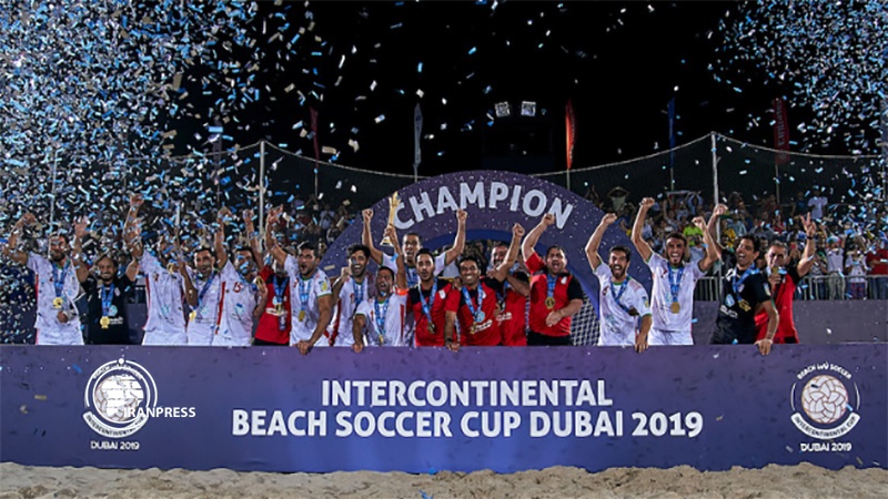 Iranpress: Iran lifts record 3rd Intercontinental Beach Soccer Cup