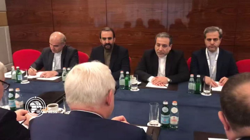 Iranpress: Iran and Russia talk over JCPOA in Moscow 