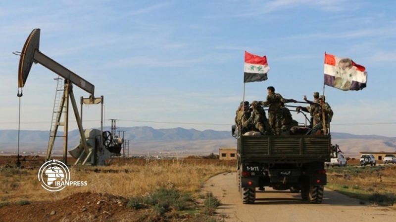 Iranpress: Syrian Army targets oil smuggle facilities
