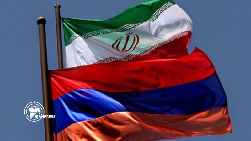 Iranpress: Yerevan interested in boosting electricity cooperation with Tehran