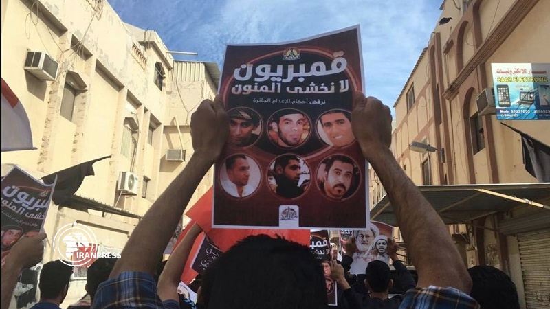 Iranpress: Al Khalifa judiciary in Bahrain issues life-sentences for 30 citizens 