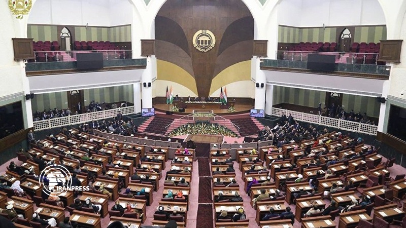 Iranpress: Afghan MPs asked for Ghani