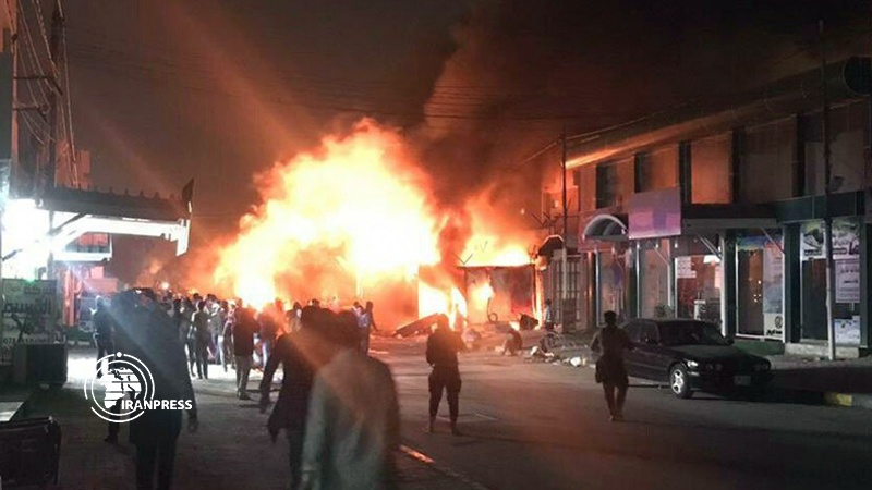 Iranpress: Rioters once again attack Iranian consulate in Najaf