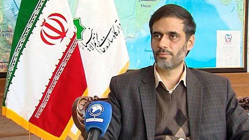 Iranpress: Iran uses its internal capabilities in all projects: Commander 