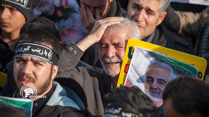 Iranpress: Photo: Massive gathering of 