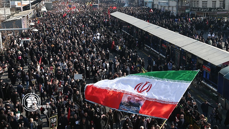 Iranpress: Interview with people in Tehran show why Iranian love Lt Gen Soleimani?