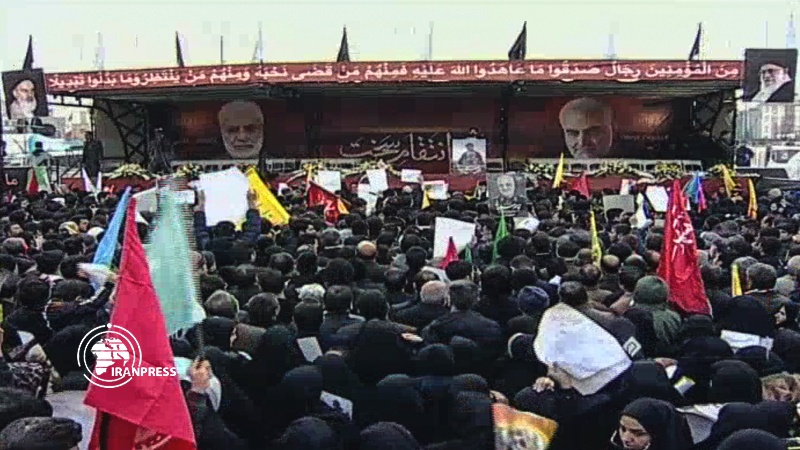 Iranpress: Holy Mashhad mourns Lt.Gen. Soleimani Martyrdom 