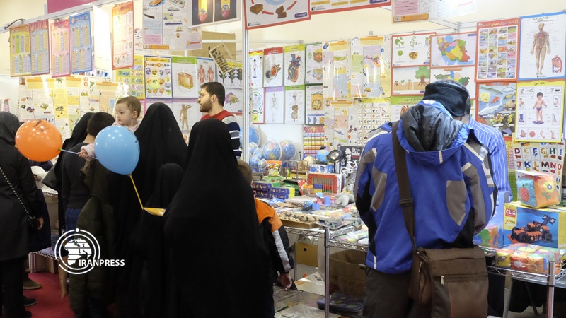 Iranpress: Report: Third National Toy and Entertainment Exhibition underway in Tehran