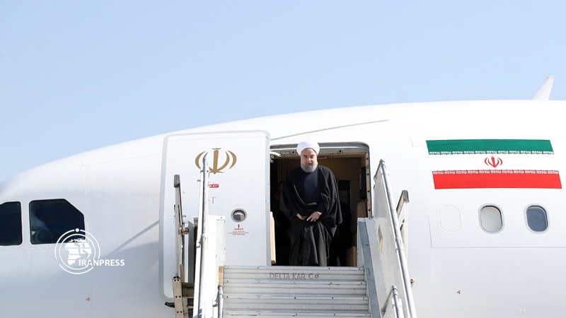 Iranpress: President Rouhani arrives in Ardabil