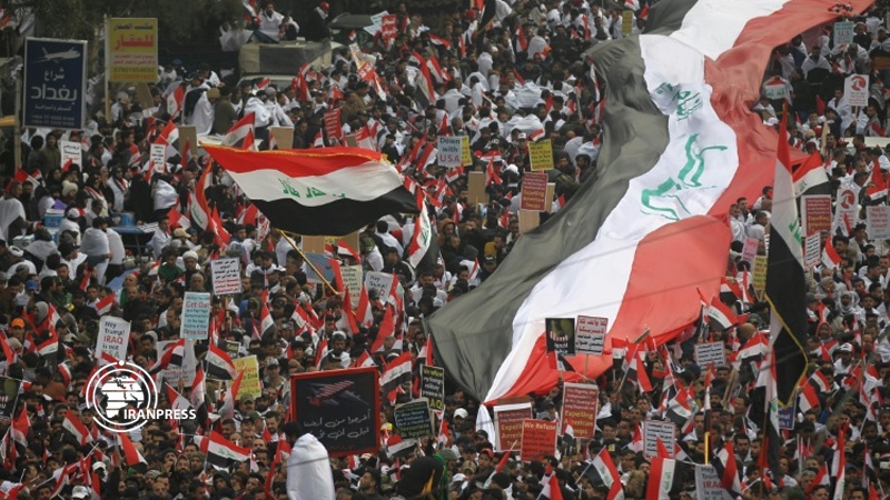 Iranpress: Iraqis epic rally signs US ouster