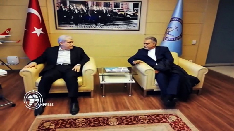 Iranpress: Iranian VP pays visit to Turkey