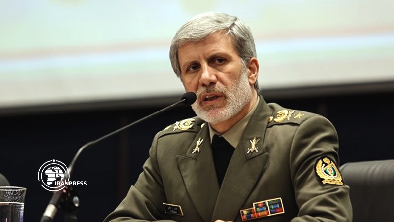 Iranpress: Defence Minister: Whole world is held responsible for US act of terror