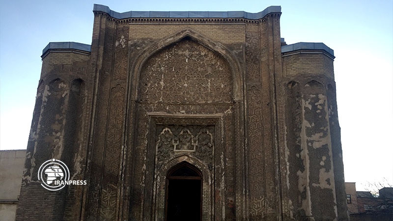 Iranpress: Photo: Alavian dome of Hamedan; a masterpiece of Islamic-Iranian architecture