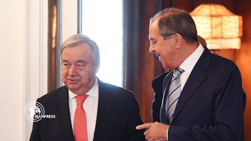 Iranpress: Lavrov, Gutrress urge strengthening UN central role in global affairs