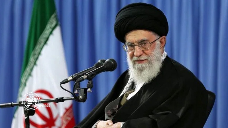 Iranpress: Leader to receive thousands of people