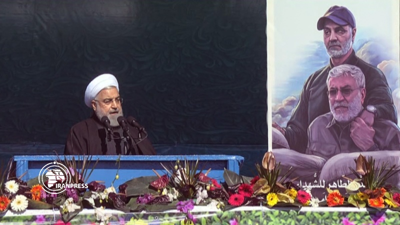 Iranpress: Rouhani: Iranians continue to progress and won