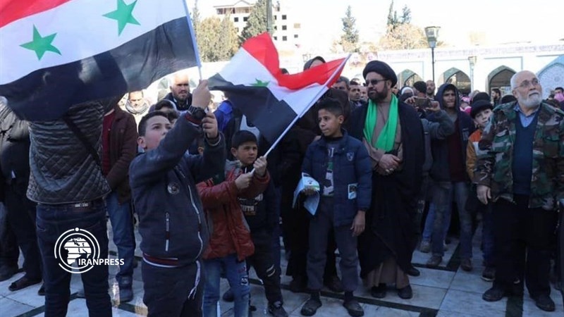 Iranpress: Syrian people hold a demonstration condemning Trump
