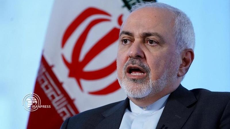 Iranpress: FM Zarif: Friday elections will prove Iranians will not surrender