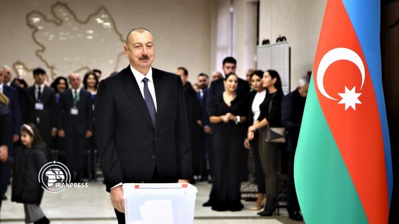 Iranpress: Ruling party leads in Azerbaijian