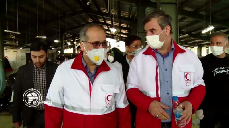 Iranpress: Iranian Red Crescent meets country