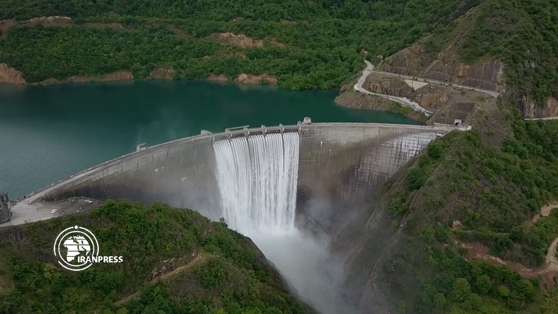 Iranpress: Shahid Rajaee Dam in Sari, Iran, overflows
