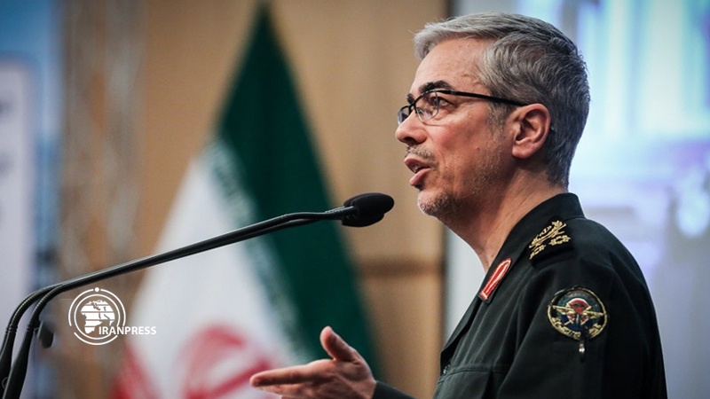 Iranpress: Armed forces do their best over preserving people