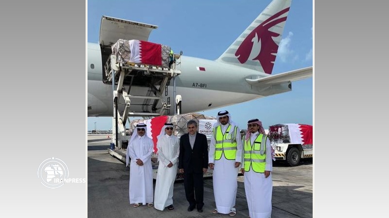 Iranpress: Qatar delivers 3rd aid consignment to Iran