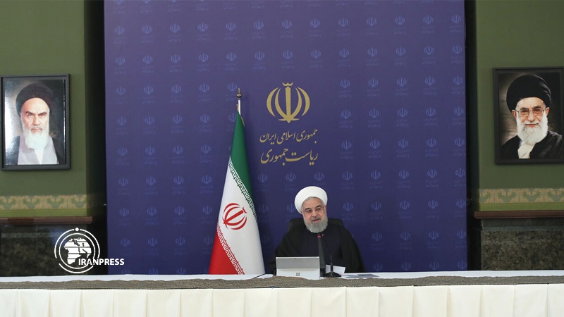 Iranpress: Rouhani: IMF discrimination against Iran is not acceptable