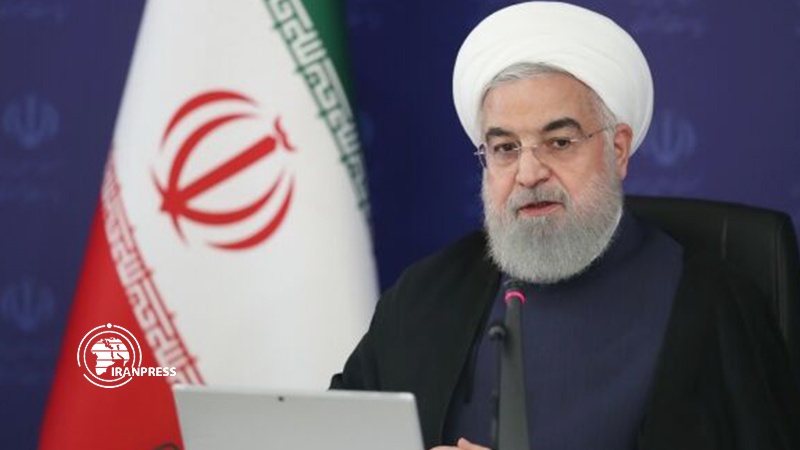 Iranpress: President orders to accelerate process of 1m Toman credit for households
