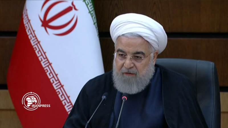 Iranpress: Rouhani: US can not succumb great Iranian nation, Iran is progressing 