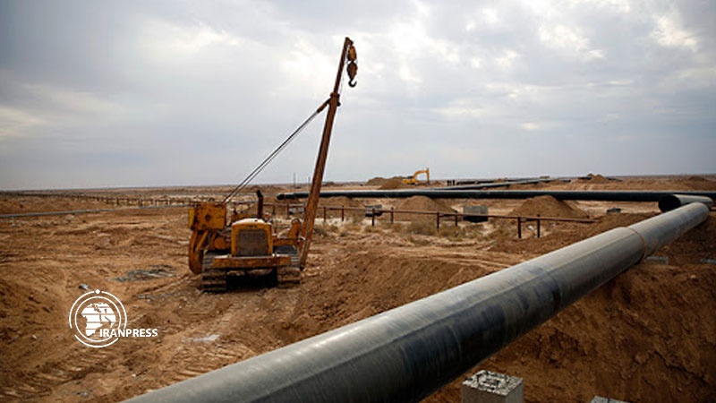 Iranpress: Gore-Jask pipeline, most strategic oil project of Iran