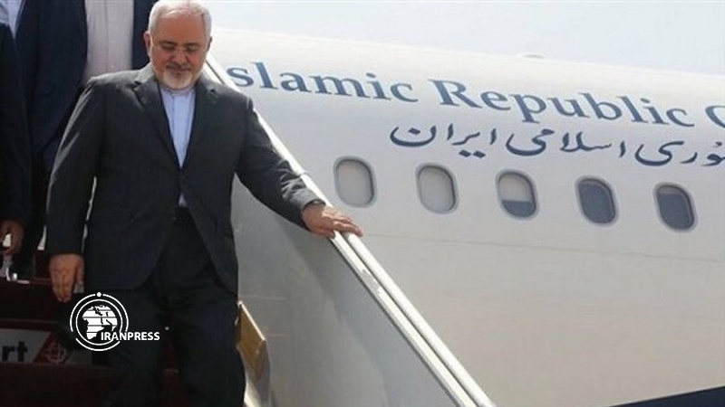 Iranpress: Iran-Turkey relations close in various fields: FM Zarif