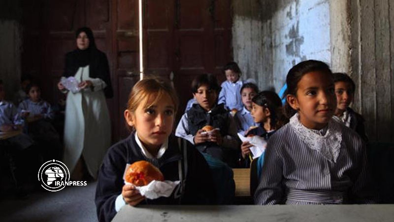 Iranpress: One million Palestinians face food crisis in Gaza