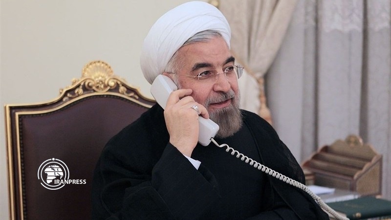 Iranpress: Rouhani emphasizes the implementation of health protocols 