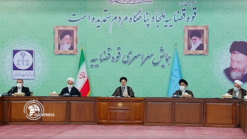 Iranpress: All should be entitled to their rights even moneyless people: Judiciary chief