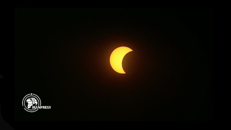 Iranpress: Eclipse in Iran