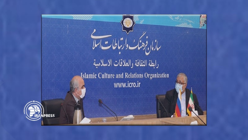 Iranpress: Iran, Russia underscore boosting cultural agreements