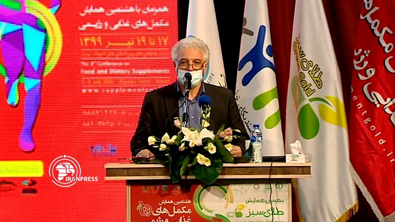 Iranpress: IFDA Chief: Iran turns out to be proud in anti-COVID-19 campaign amid hardship