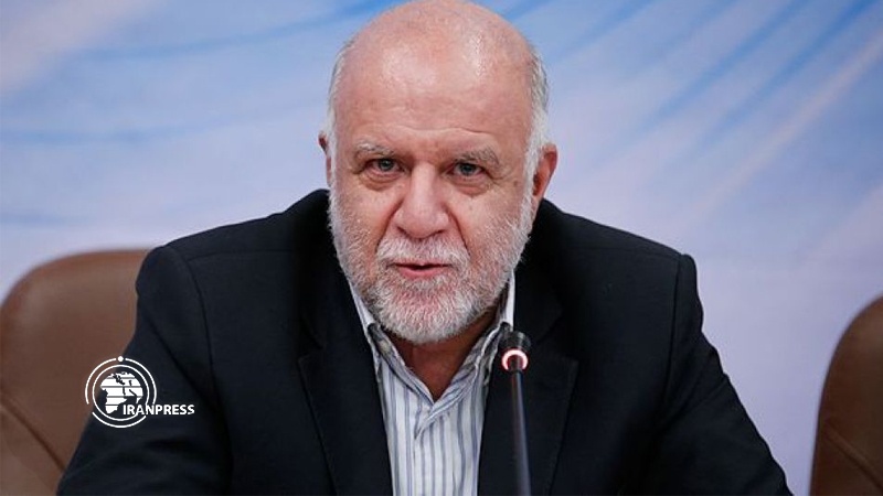 Iranpress: US sanctions didn’t stop our activities: Oil Minister