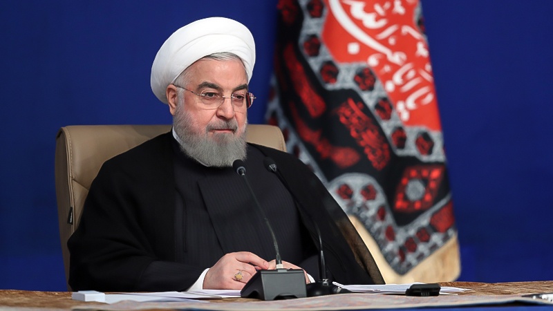 Iranpress: Government prevented the country to collapse: Rouhani