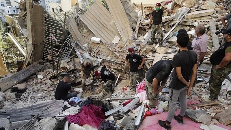 Iranpress: 60 people still missing in Beirut blast