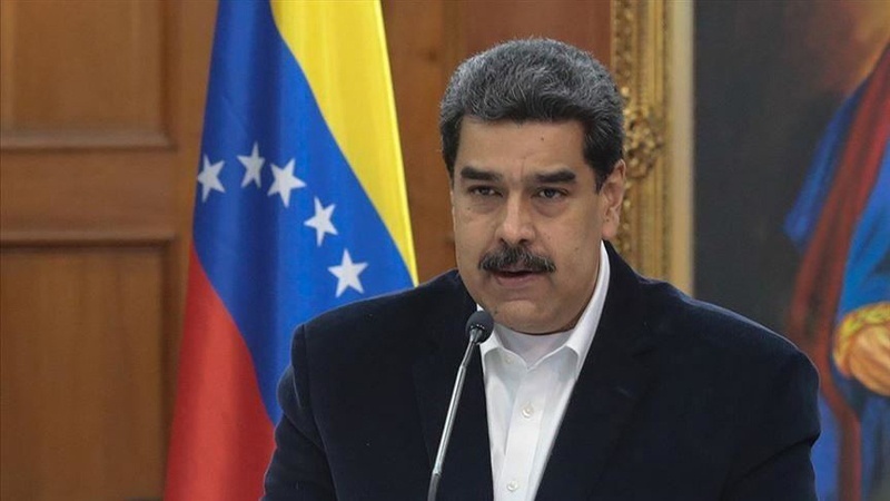 Iranpress: Maduro emphasizes on strengthening strategic relations with Iran